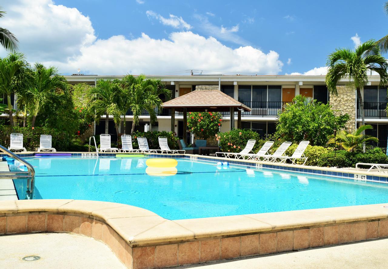 Dolphin Key Resort - Cape Coral Buitenkant foto